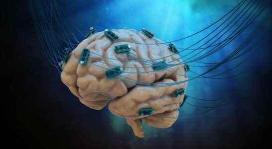 Gentle electrical stimulation of the brain of elderly people improves
