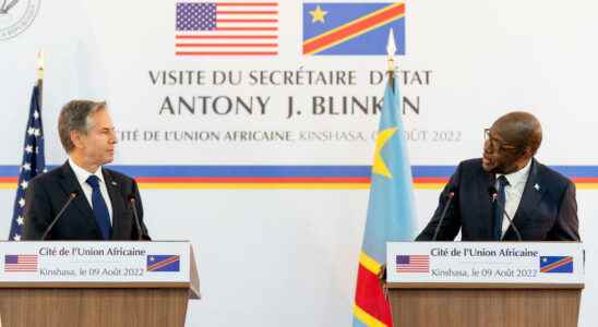 In Kinshasa Anthony Blinken defends the territorial integrity of the