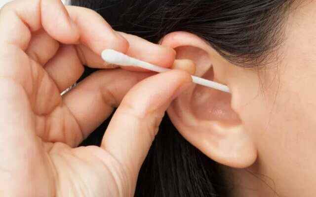 It causes congestion Are ear sticks harmful How should the