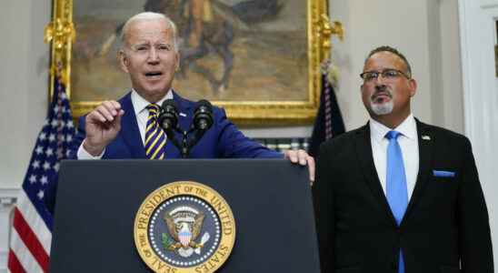 Joe Biden announces the cancellation of part of the student