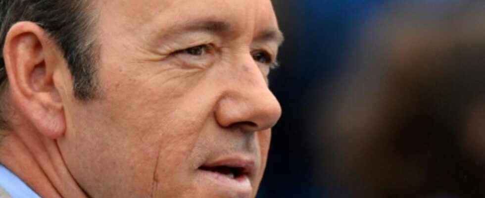 Kevin Spacey to pay 31 million to produce House of