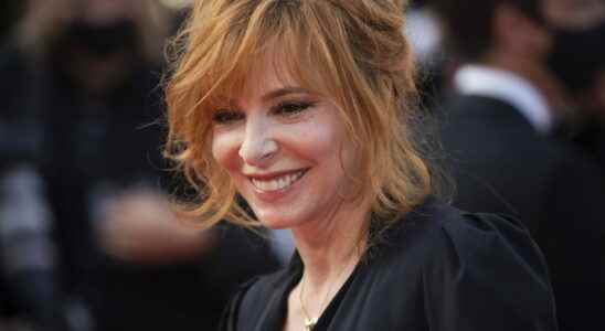Mylene Farmer Forever a new song with Woodkid