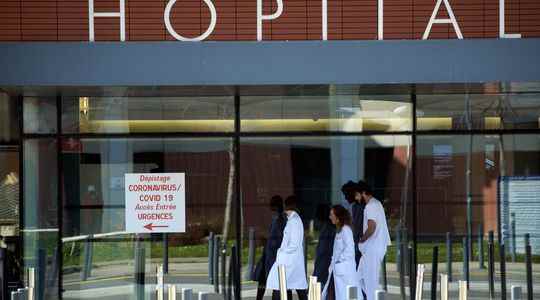 The public hospital facing the coronavirus