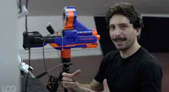 Tolga Ozuygur made a thought controlled Nerf gun