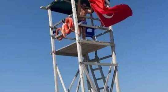 Ugly attack on the Turkish flag in Albania Shared the