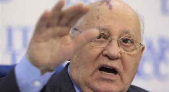 Under Gorbachev the fall of the USSR and its consequences