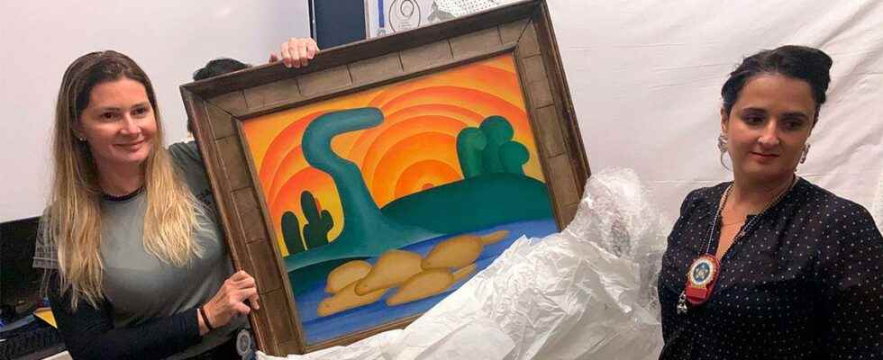 Woman in Brazil stole paintings lied about a curse