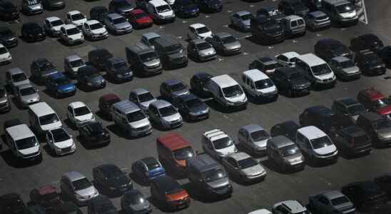 the car market still sluggish in July
