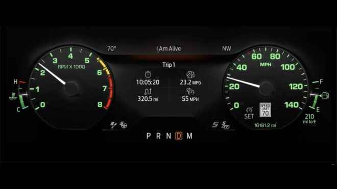 1663278718 135 The classic approach in the new Ford Mustang digital driver