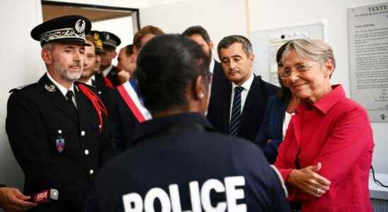 Elisabeth Borne announces 8500 additional police and gendarmes in five
