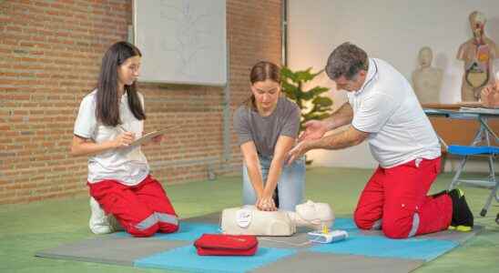 Health the French are not trained enough in first aid