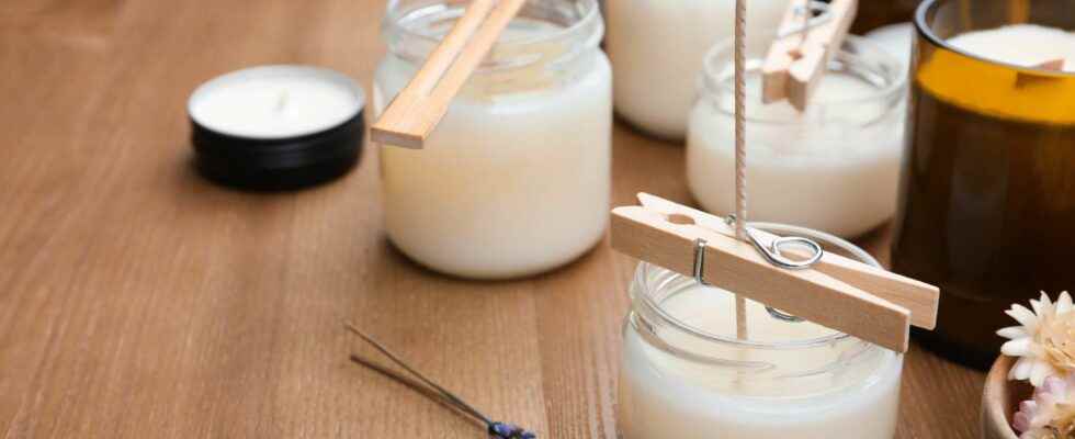 How to create a mosquito repellent citronella candle