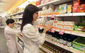 Italian pharmacies small size limits turnover in comparison with Europe