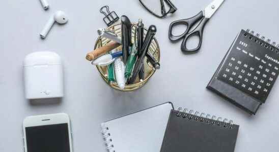 Office supplies for professionals the list of essentials