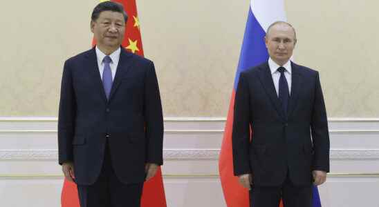 Putin and Xi show solidarity with Westerners