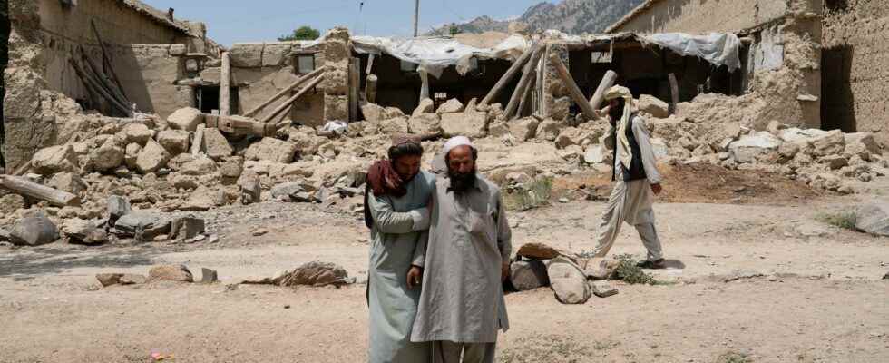 Several dead in Afghan earthquake