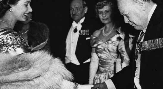 She welcomes Truss – 70 years after Churchill