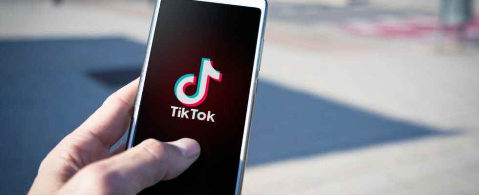 TikTok an ongoing outage on the service update on the