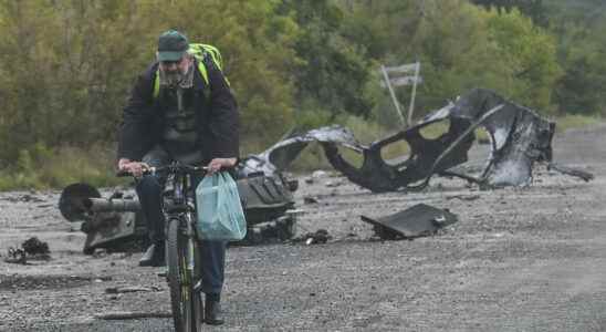 civilians flee fighting in eastern Ukraine