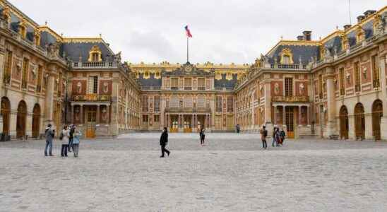 occupied Versailles the castle in the Second World War an