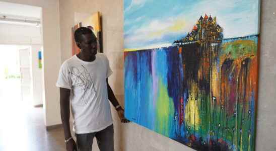 the painter Moulaye Sarr exhibits his works in Banjul