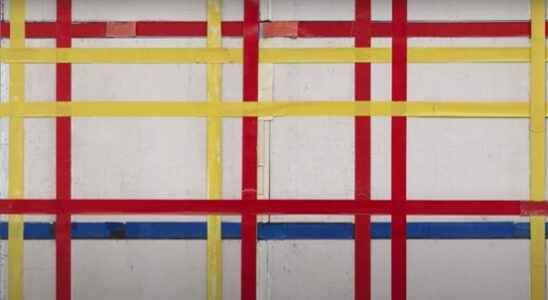 1666895416 Painting by Mondrian has probably been hanging upside down in