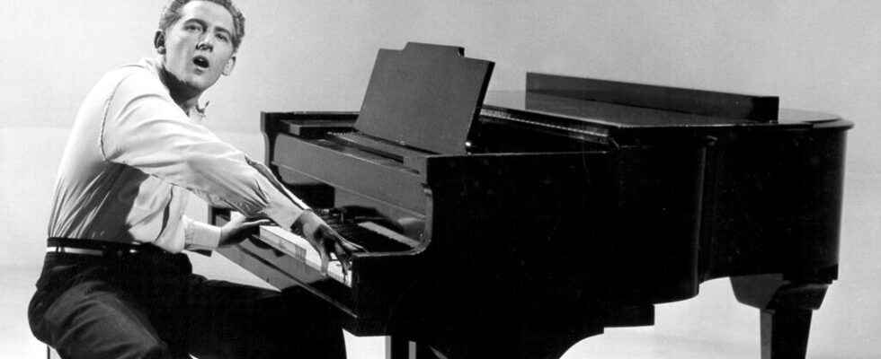 American rock n roll legend Jerry Lee Lewis dies at