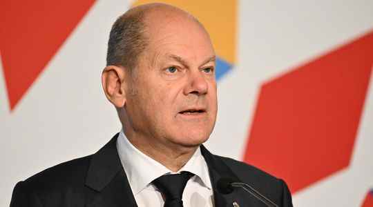 Olaf Scholz in Paris is the Franco German couple in a