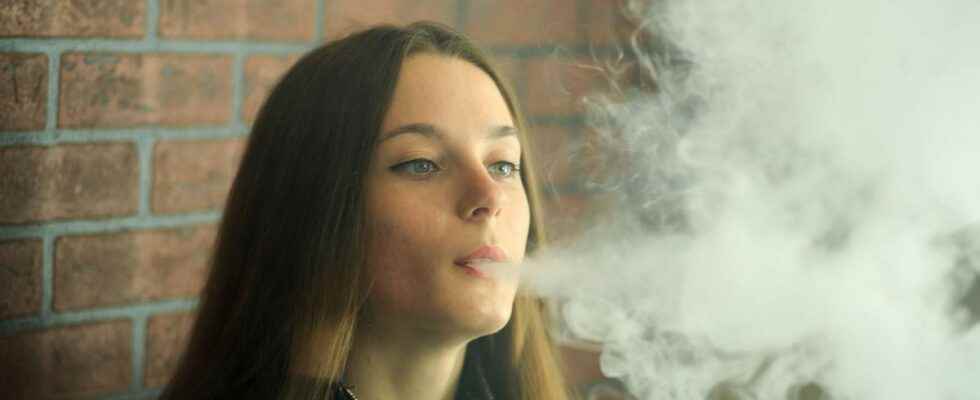 Puffs why these disposable electronic cigarettes could soon be banned