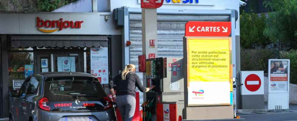 Shortage of petrol where to fill up with fuel The