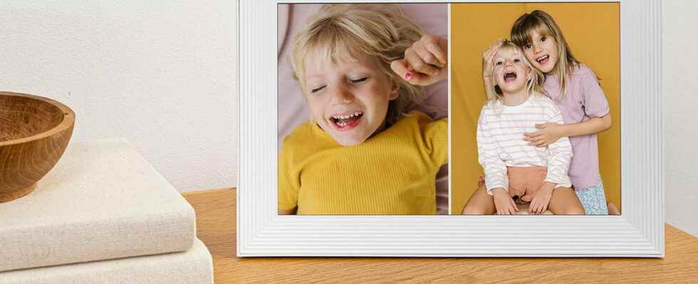 With its Carver connected photo frame Aura relies on ease