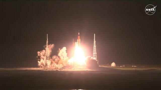 Artemis I Launch to the Moon (Official NASA Broadcast) - Nov.  16, 2022 3-17-11 screenshots