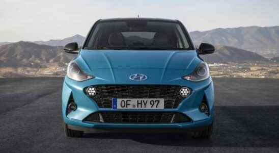 1669686665 How much has the Hyundai i10 price changed with the