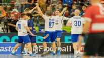 A strong press game propelled the floorball men to the