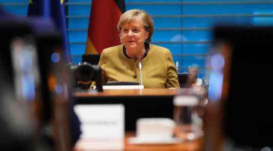 Angela Merkel a year later disgrace and silences