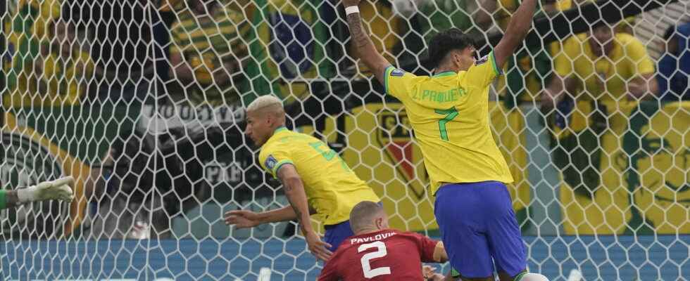 Brazil Serbia Richarlison gives the victory with a sublime