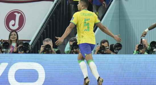 Brazil Switzerland Casemiro finds the fault and qualifies the