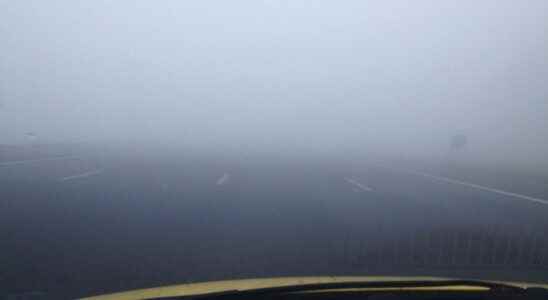 Busy morning rush hour due to dense fog in most