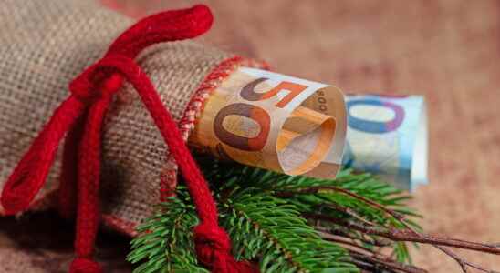 Christmas bonus 2022 amount conditions All you need to know