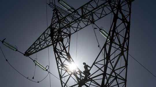 Electricity France in full fog facing the increased risk of