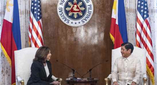 Facing China Kamala Harris promises unwavering commitment to the Philippines