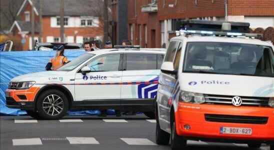 Knife attack in Belgium 1 policeman died