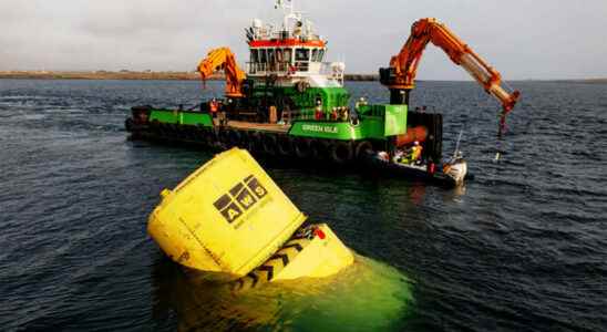 New wave energy generator that exceeds expectations from AWS Energy