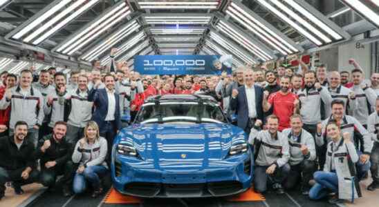 Porsche announced that it left 100000 behind with Taycan