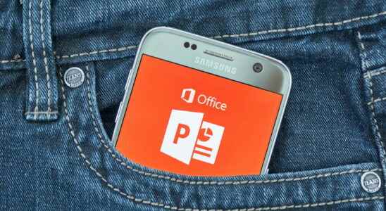 PowerPoint adapts to smartphones and tablets with a feature to