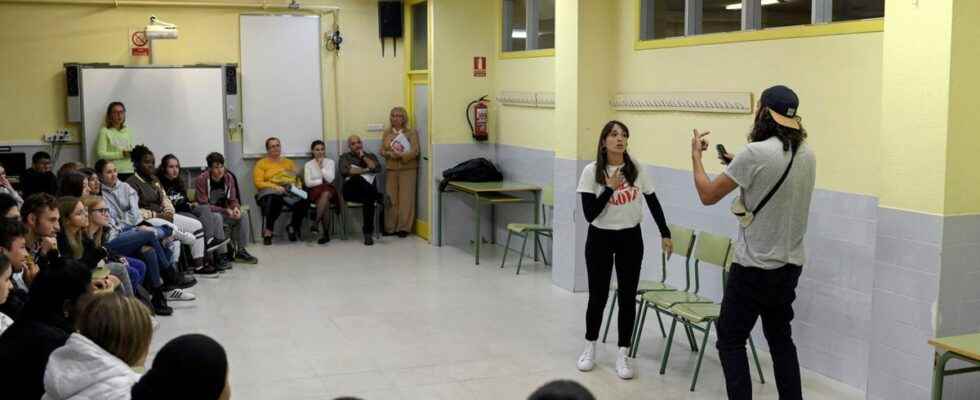 Spain theater to raise young peoples awareness of gender based violence