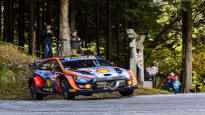 Thierry Neuville ran away to a clear victory in Japan