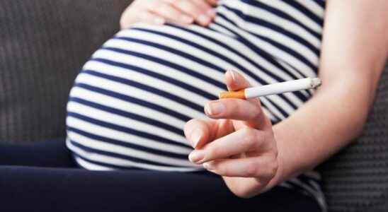Tobacco free month can rewarding pregnant smokers encourage them to quit