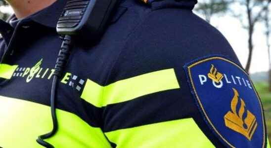 Utrecht residents light up an elderly man are arrested after