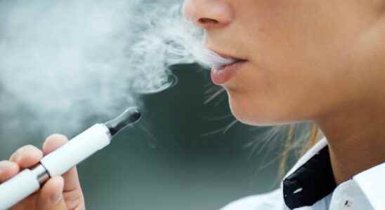 Vaping do e cigarettes cause more cavities